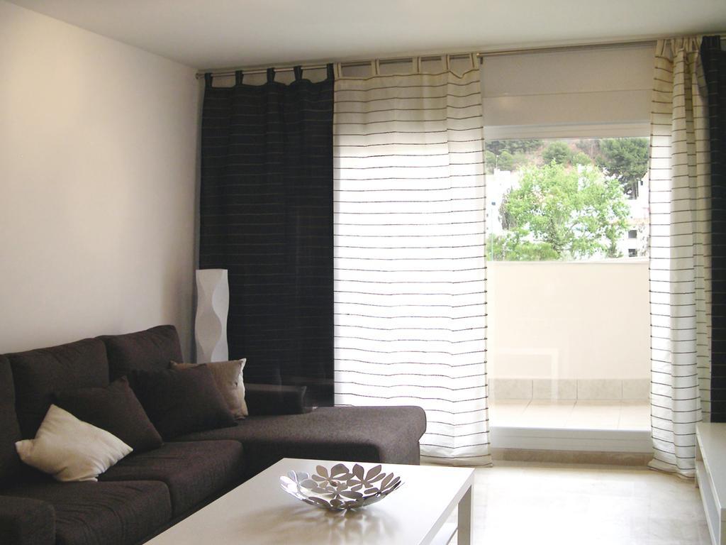 Apartamentos Dona Carmen Málaga Rum bild
