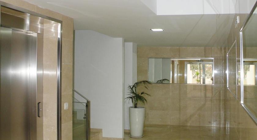 Apartamentos Dona Carmen Málaga Exteriör bild