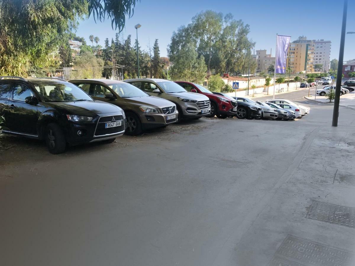 Apartamentos Dona Carmen Málaga Exteriör bild